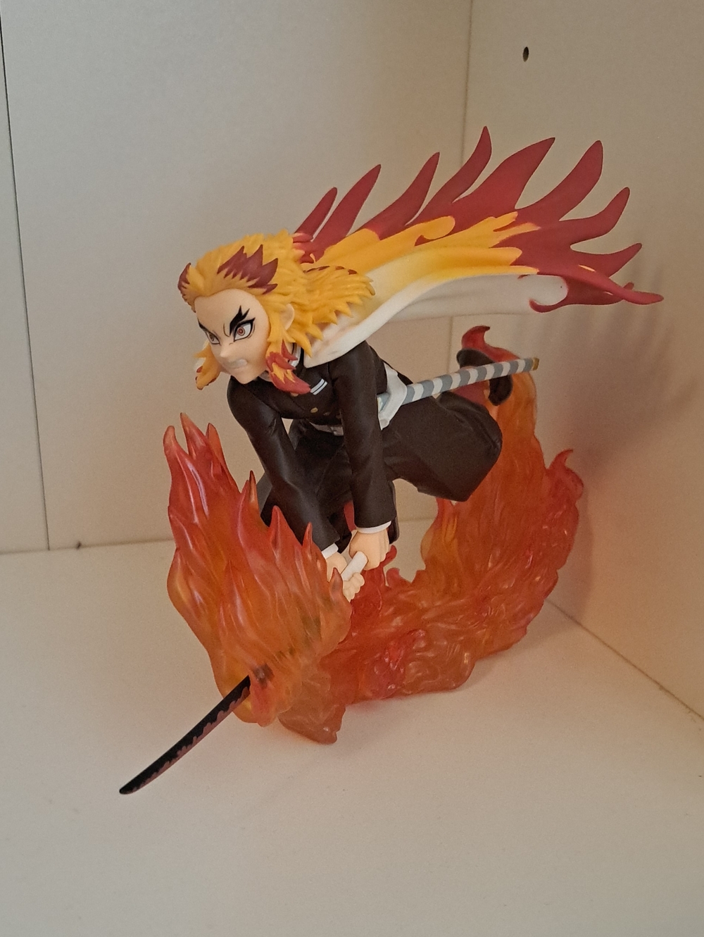 Banpresto Demon Slayer Vibration Stars Plus Kyojuro Rengoku Figure